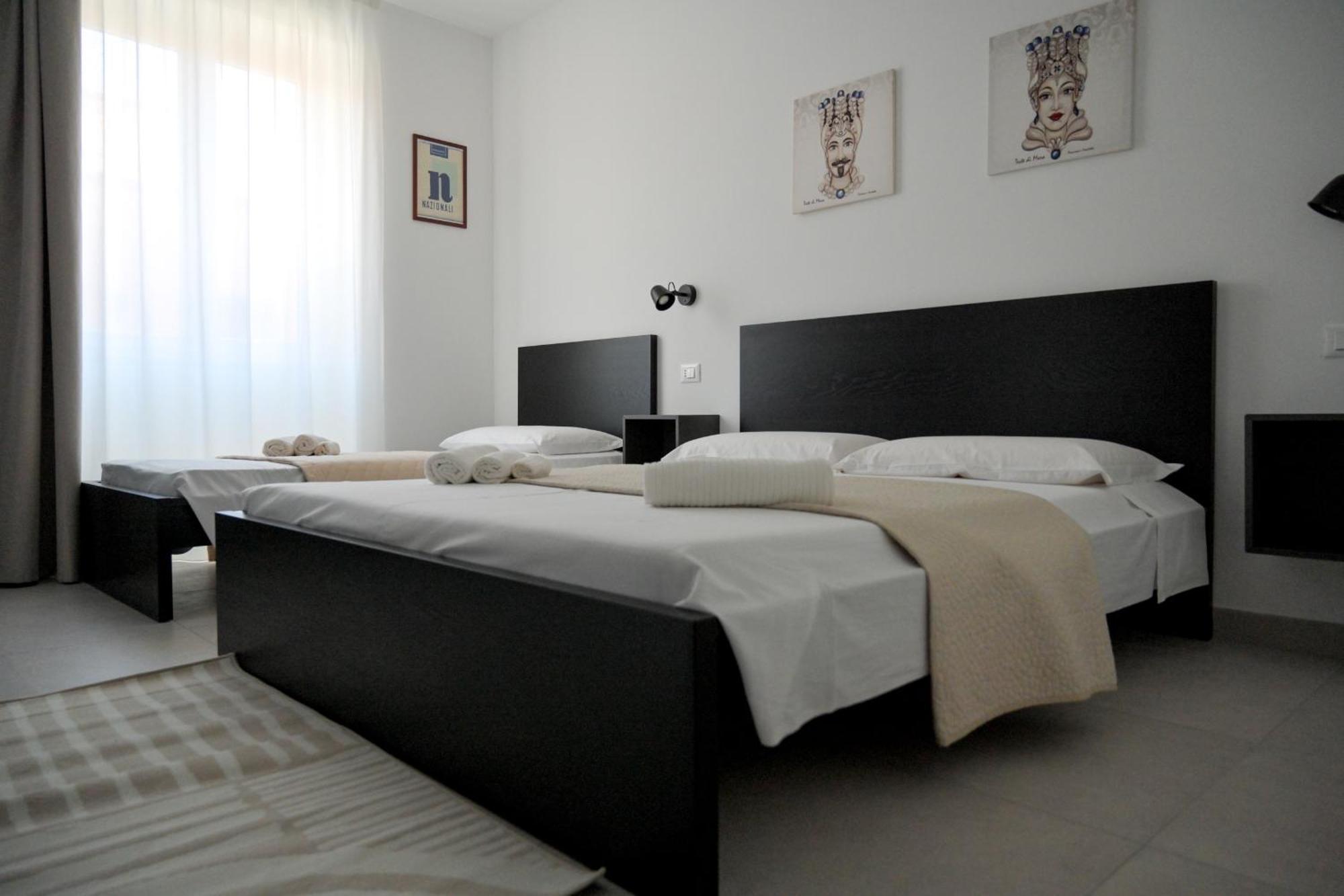 B&B Dreaming Avola Bagian luar foto
