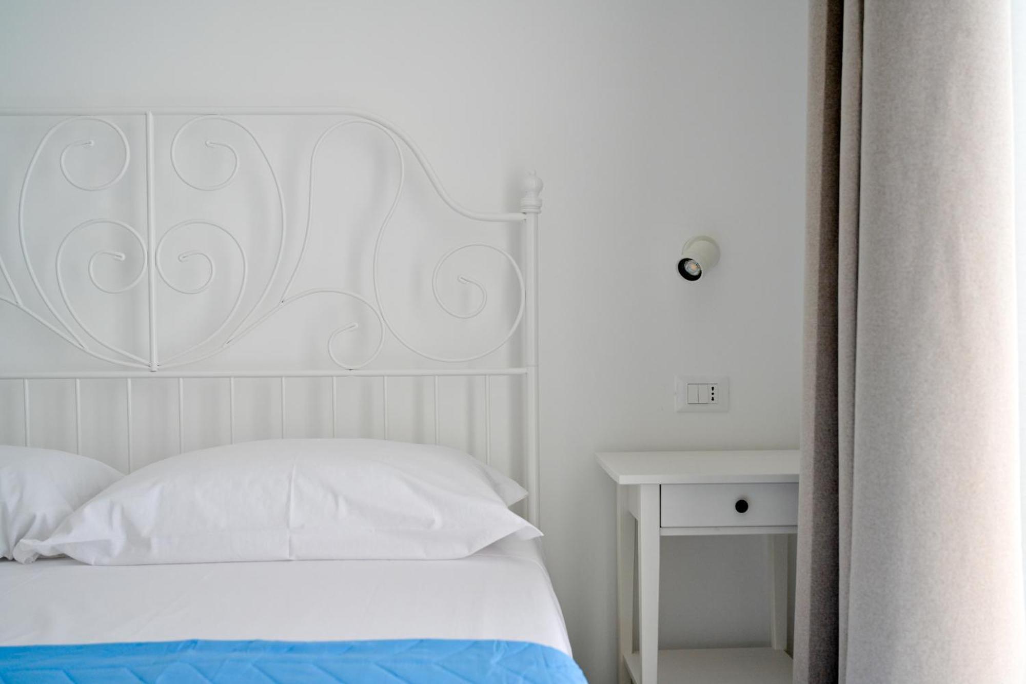 B&B Dreaming Avola Bagian luar foto