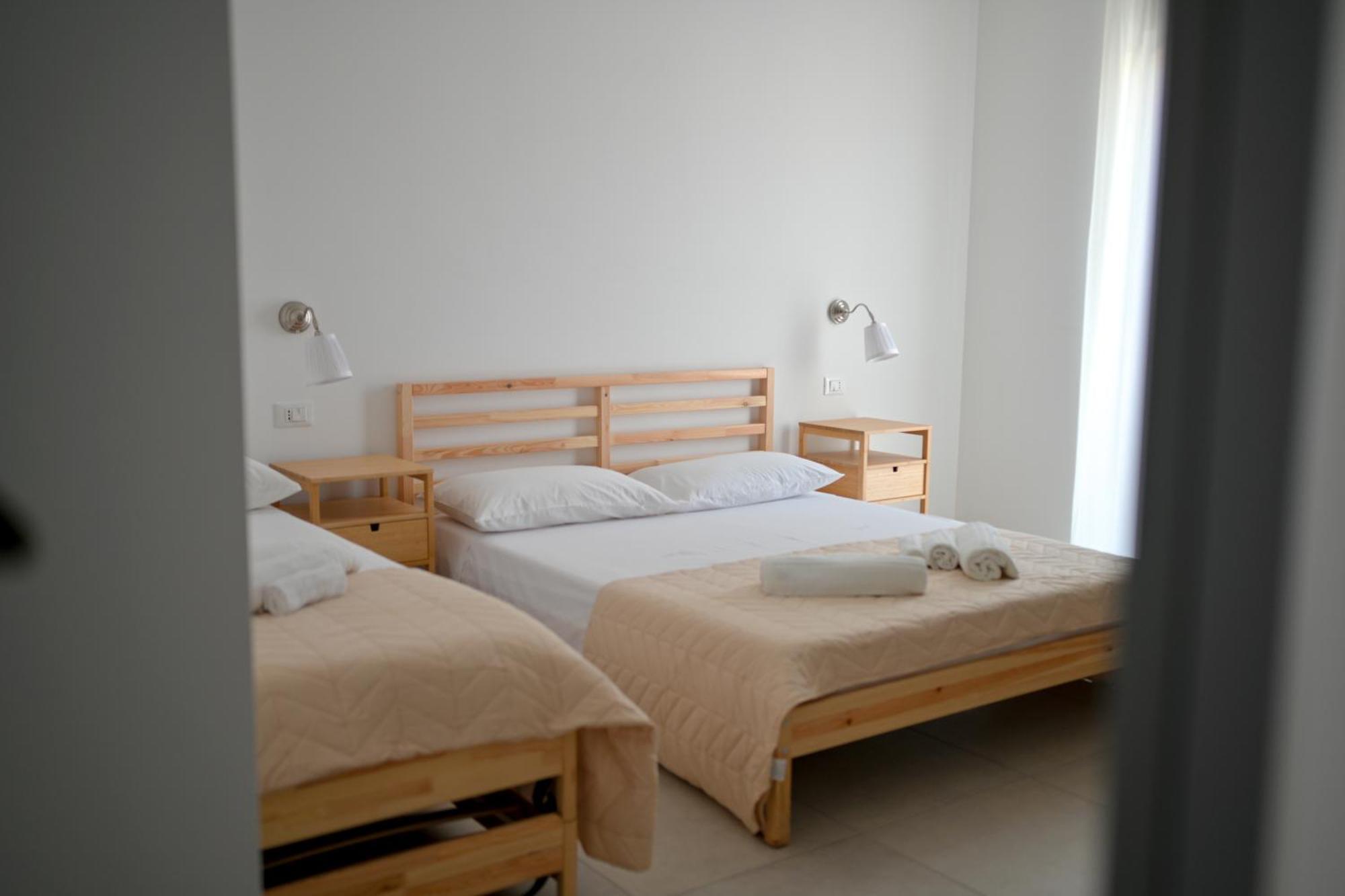 B&B Dreaming Avola Bagian luar foto
